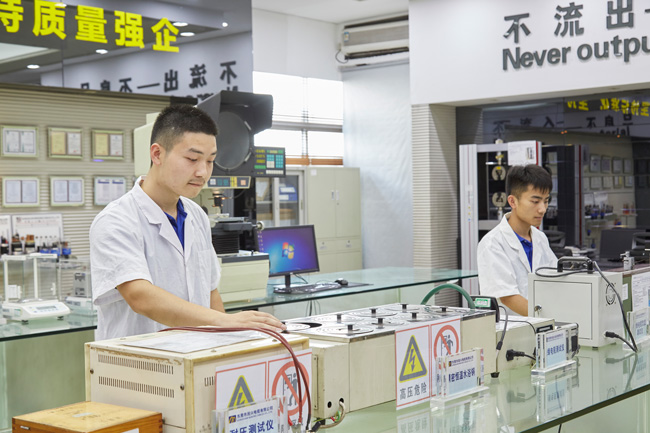 东莞制造业如何做品牌？？？？？？？这家工业企业签下甄子丹任代言人