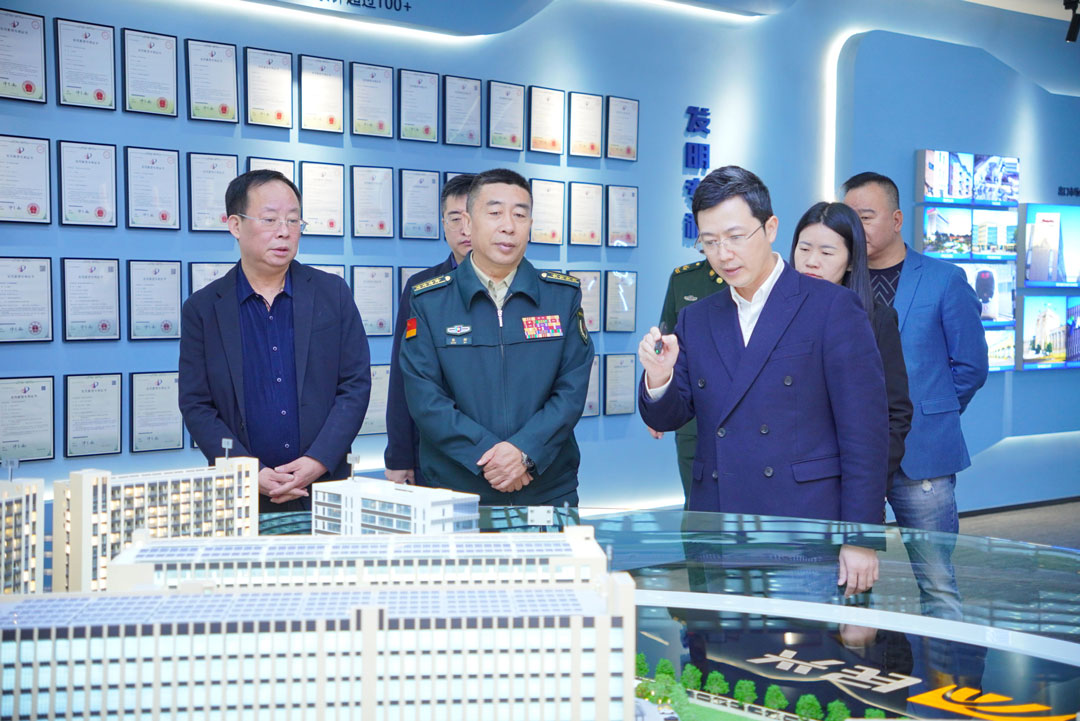 东莞市委常委张彬一行莅临彩运网走访调研，，，，，，，，问需问计助企业发展